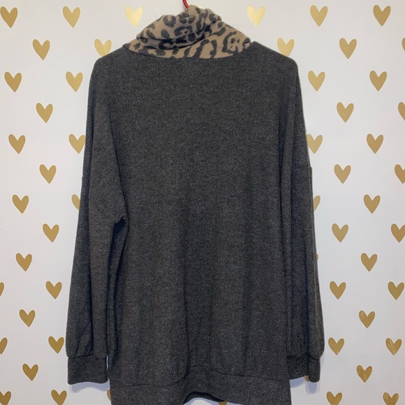 First Love sweater tunic - Picture 5 of 6